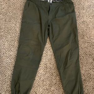 Mountain Hardwear women’s outdoor pant